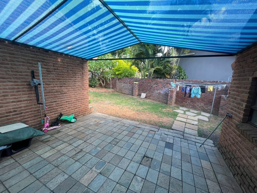 3 Bedroom Property for Sale in Safari Gardens North West